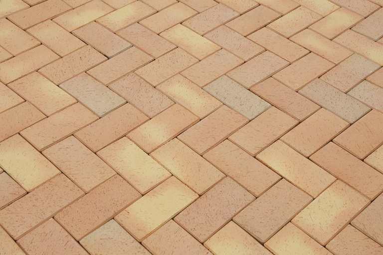  AMBER